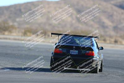 media/Feb-19-2022-Extreme Speed (Sat) [[291e7b942e]]/1-green/Session 1 Skidpad/